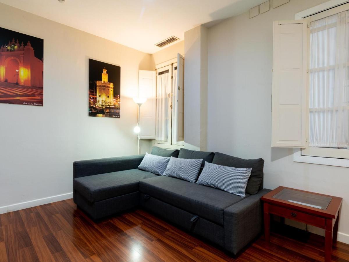 Apartmán Holi-Rent Lumbreras Sevilla Exteriér fotografie