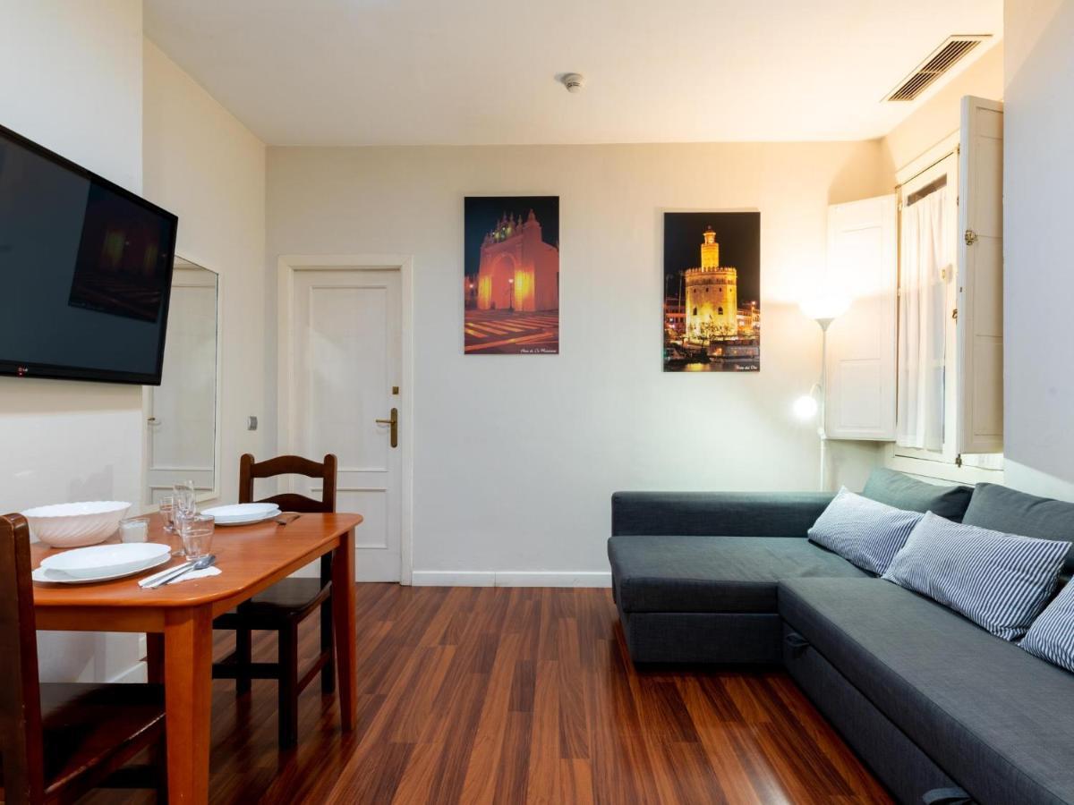 Apartmán Holi-Rent Lumbreras Sevilla Exteriér fotografie